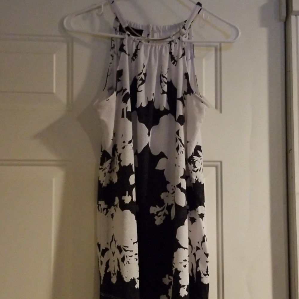 Womens dressy sleeveless top
